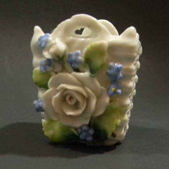 Vintage Mini Porcelain Basket Made In Germany Roses Blue Flowers - Picture 3 of 10